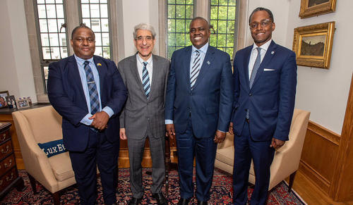 Left to right: Kefentse Mzwinila ’99 M.A., Botswanan minister of land management, water and sanitation services; Yale President Peter Salovey; President Mokgweetsi Masisi of the Republic of Botswana; Yale Director for Africa Eddie Mandhry. 